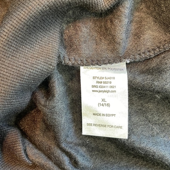 Disney nightmare before Christmas sweatshirt - Picture 5 of 7